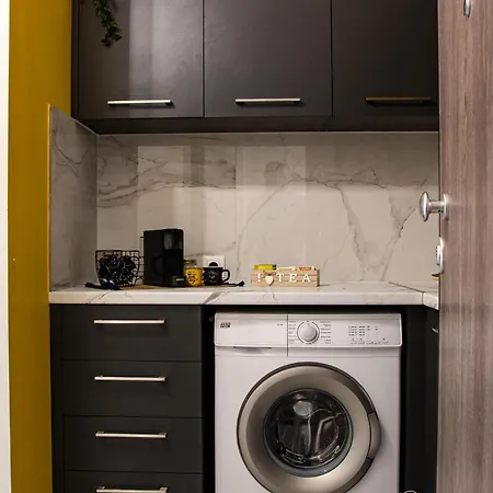 Apartment C&m *